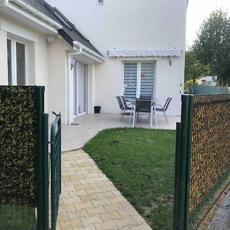 Gîte vickie Livry  Exterior foto